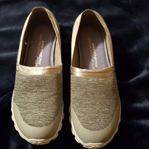 Skechers Shoes